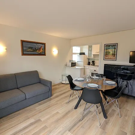 Apartment Avec Grande Terrasse Et Proximite A - Fr-1-420-125 *