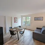 Avec Grande Terrasse Et Proximite A - Fr-1-420-125 Lägenhet