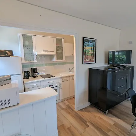 Avec Grande Terrasse Et Proximite A - Fr-1-420-125 Апартаменты Аркашон