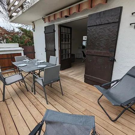 Апартаменты Avec Grande Terrasse Et Proximite A - Fr-1-420-125