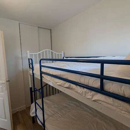 Avec Grande Terrasse Et Proximité à - Fr-1-420-125 Arcachon