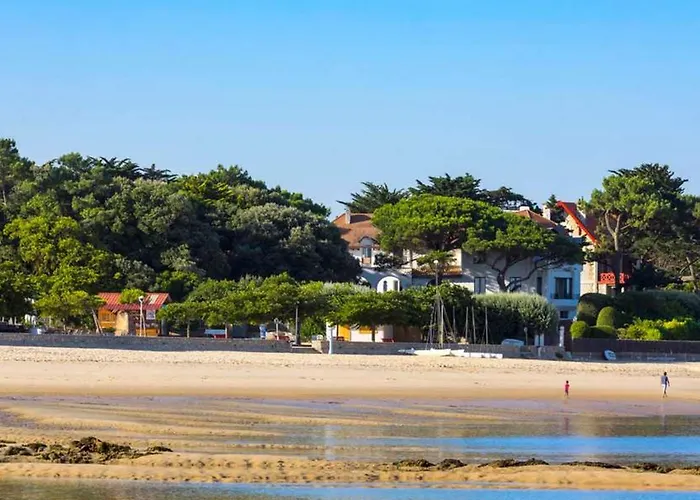 Avec Grande Terrasse Et Proximite A - Fr-1-420-125 アパート