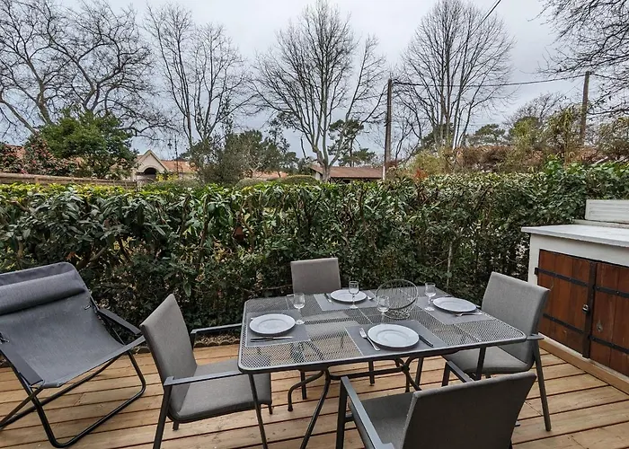 Avec Grande Terrasse Et Proximite A - Fr-1-420-125 アパート *