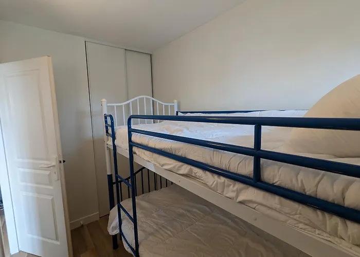 Avec Grande Terrasse Et Proximite A - Fr-1-420-125 アルカション